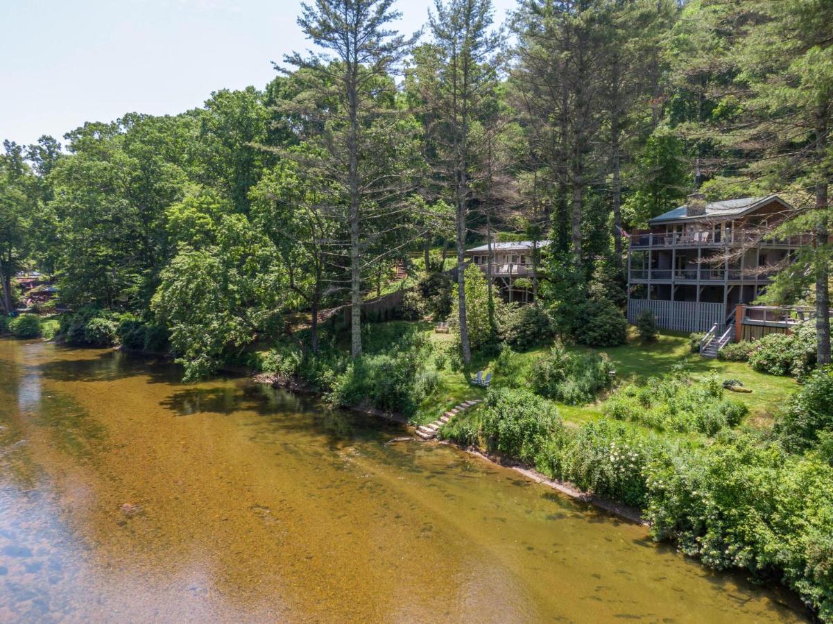 Knotty Pine Villa West Jefferson Exterior photo